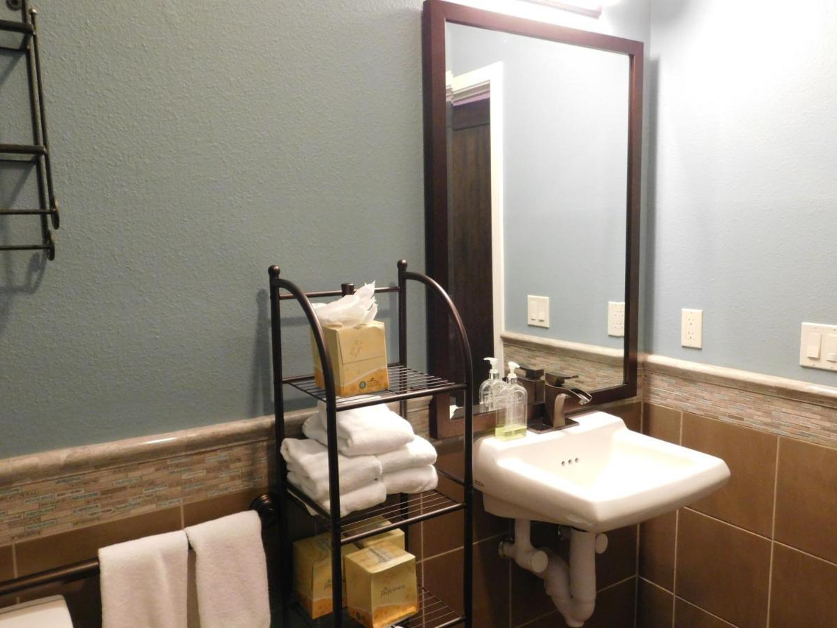 Wave Street Inn Monterey Zewnętrze zdjęcie